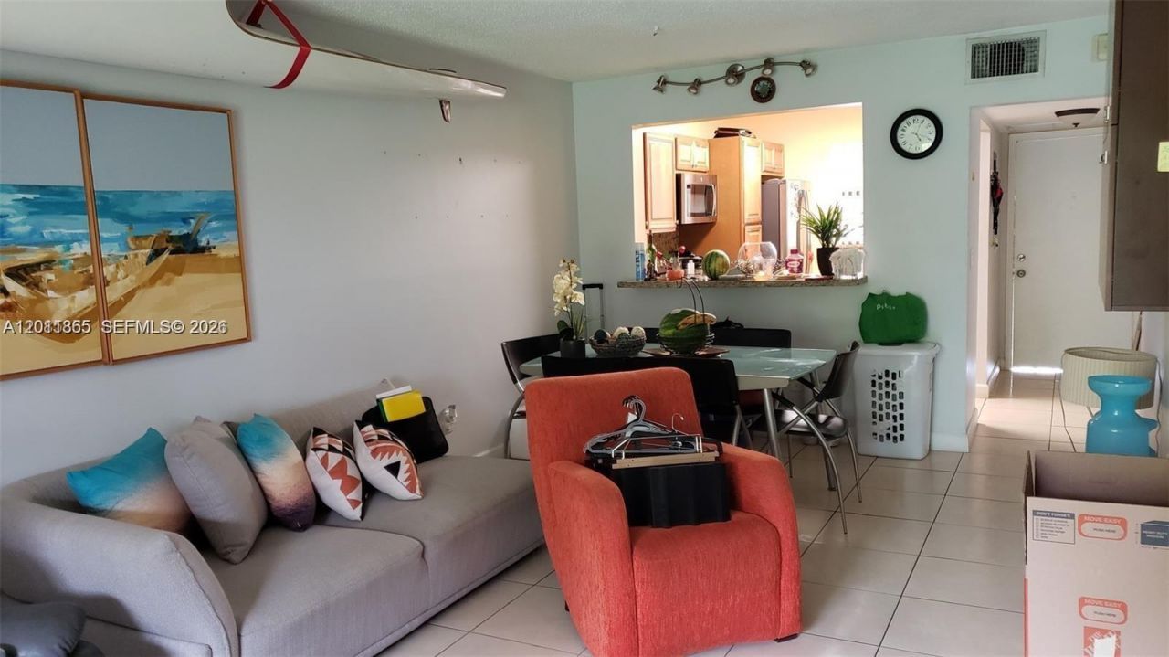 14857 SW 104th St , Unit 9-205, Miami, FL 33196 Photo