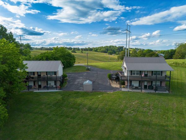 2708 Roberts Road, Kodak, TN 37764