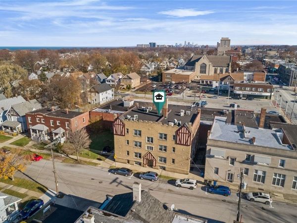 1385 Cranford Avenue , Unit 14, Lakewood, OH 44107