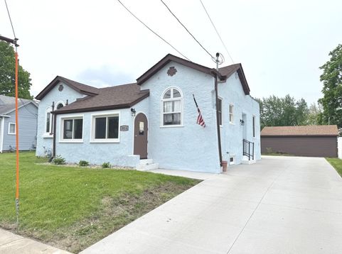 Main Photo