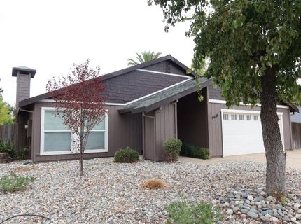 8609 Tiogawoods Dr, Sacramento, CA 95828 Photo
