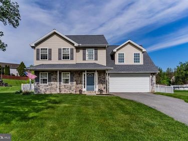 117 WOODVIEW, MOUNT HOLLY SPRINGS, PA 17065