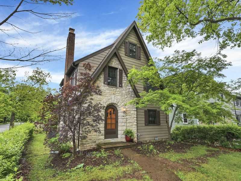 212 S Roosevelt Avenue, Columbus, OH 43209 Photo 3