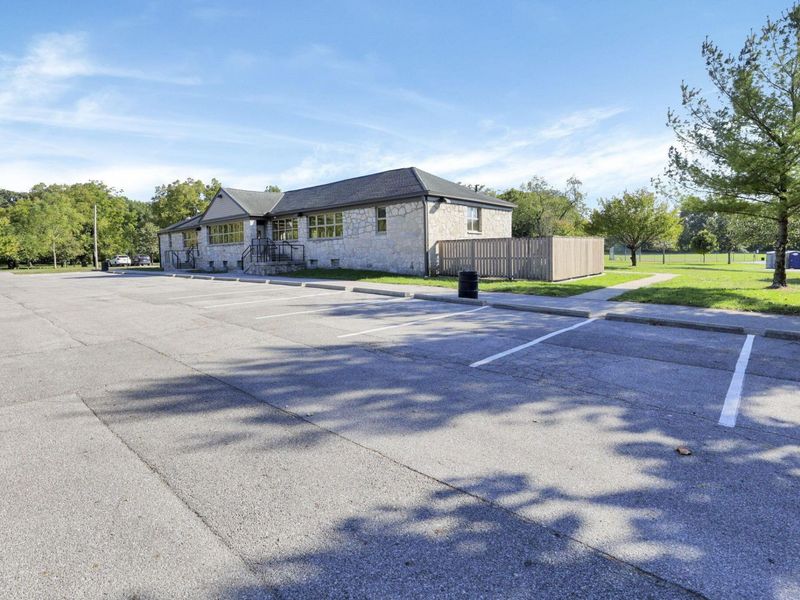 212 S Roosevelt Avenue, Columbus, OH 43209 Photo 92