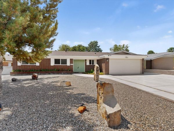 3709 Piermont Drive NE, Albuquerque, NM 87111