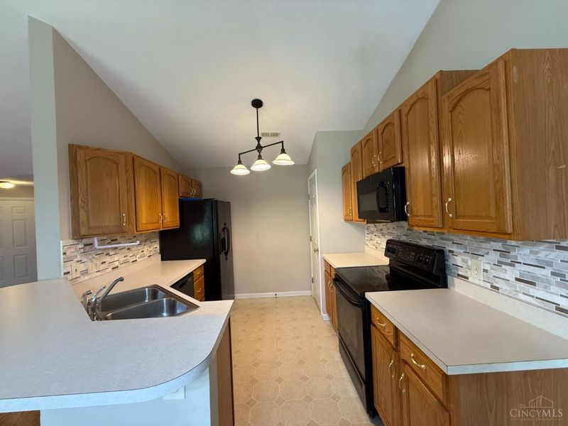 5661 Baywatch Way, Unit 303, Mason, OH 45040 Photo 11