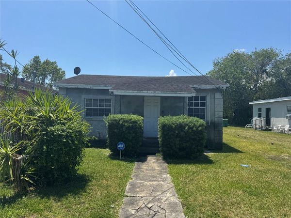 5224 NW 24th Ct , Miami, FL 33142
