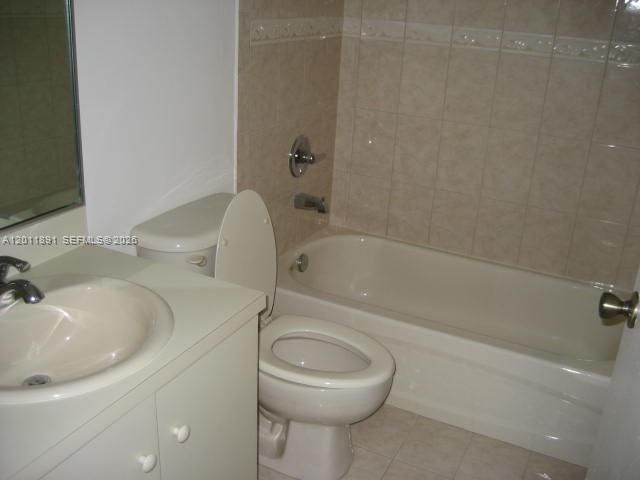 8800 SW 123 Ct , Unit J-310, Miami, FL 33186 Photo