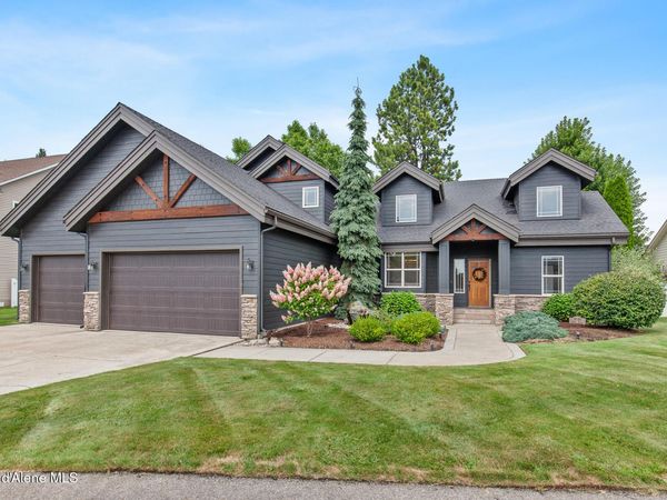 11544 N Cattle Dr, Hayden, ID 83835