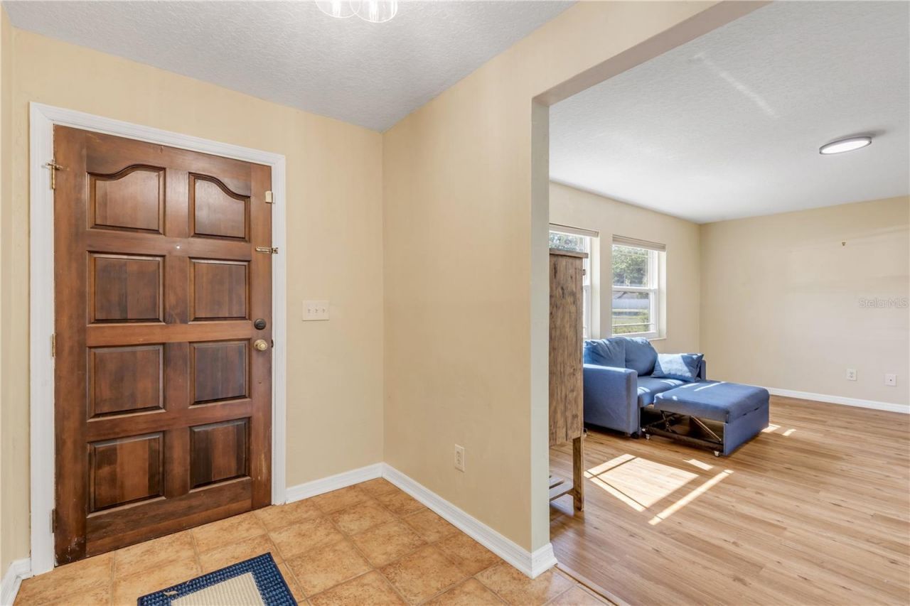 704 Green Road, New Smyrna Beach, FL 32168 Photo