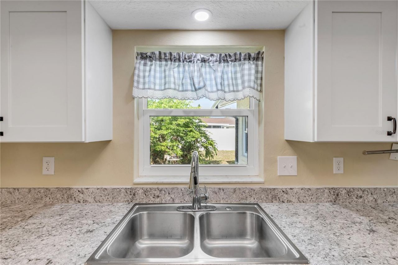 704 Green Road, New Smyrna Beach, FL 32168 Photo