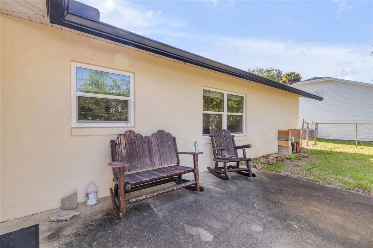 704 Green Road, New Smyrna Beach, FL 32168 Photo