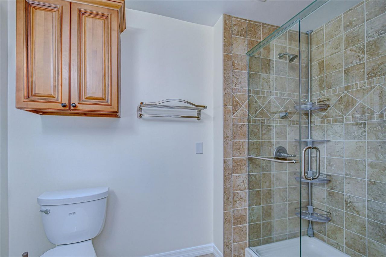 11912 Riverhills Drive, Tampa, FL 33617 Photo