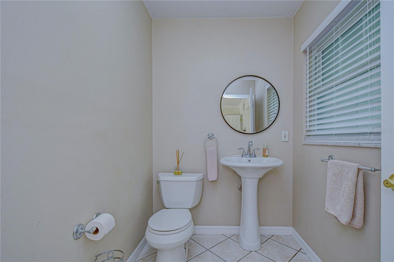11912 Riverhills Drive, Tampa, FL 33617 Photo