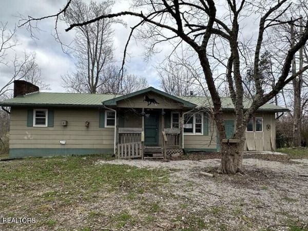 530 Boone Ridge Rd, Jamestown, TN 38556
