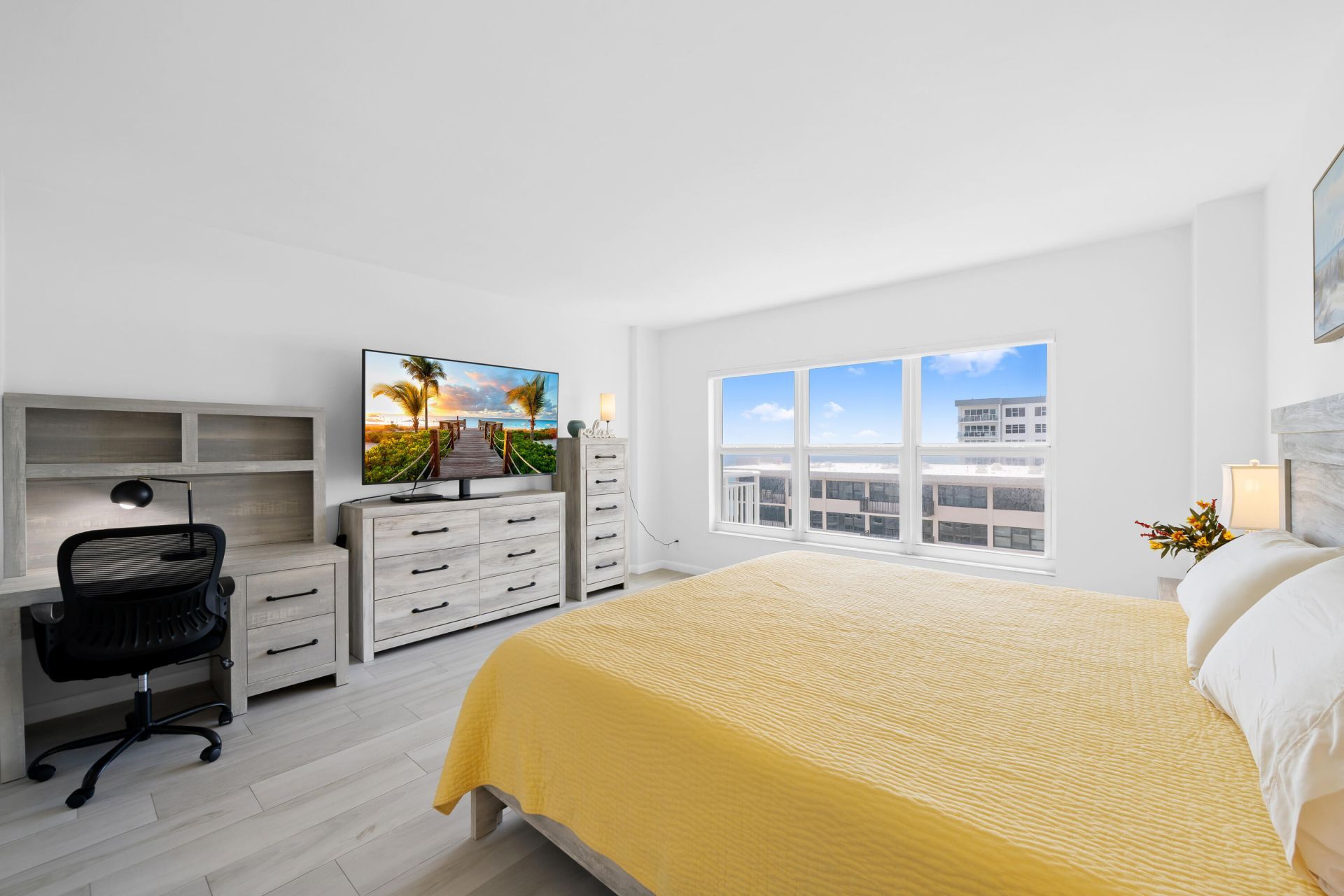3850 Galt Ocean Drive, Unit Apt 1804, Fort Lauderdale, FL 33308 Photo