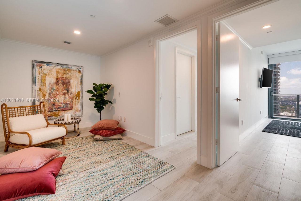 3131 NE 7th Ave, Unit 3804, Miami, FL 33137 Photo