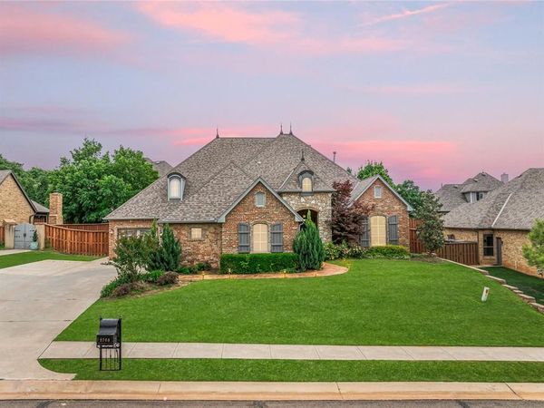 2708 Cattle Drive, Edmond, OK 73034