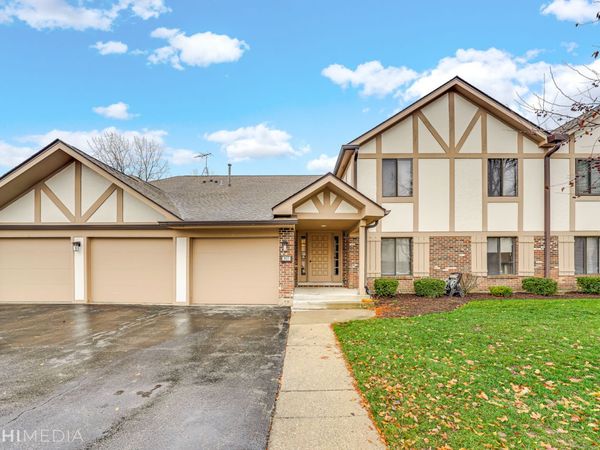 917 Knottingham Drive , Unit 1A, Schaumburg, IL 60193
