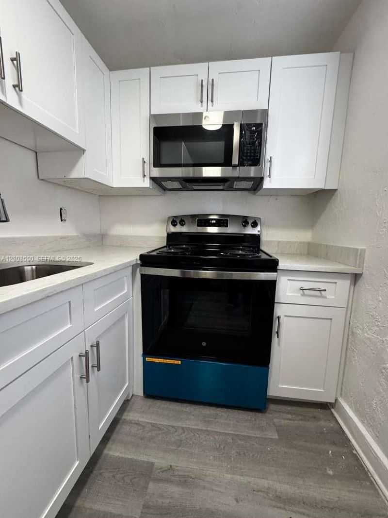 1121 NW 40th St, Unit 1, Miami, FL 33127 Photo