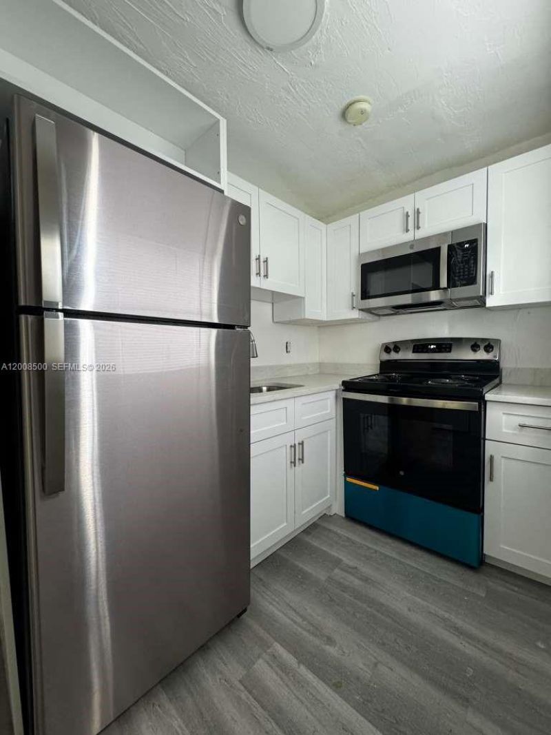 1121 NW 40th St, Unit 1, Miami, FL 33127 Photo