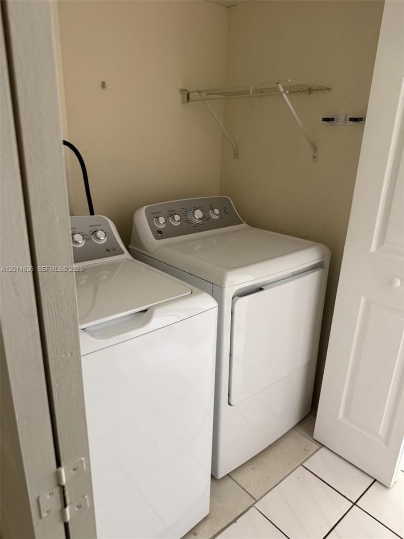 9411 SW 4th St , Unit 111, Miami, FL 33174 Photo