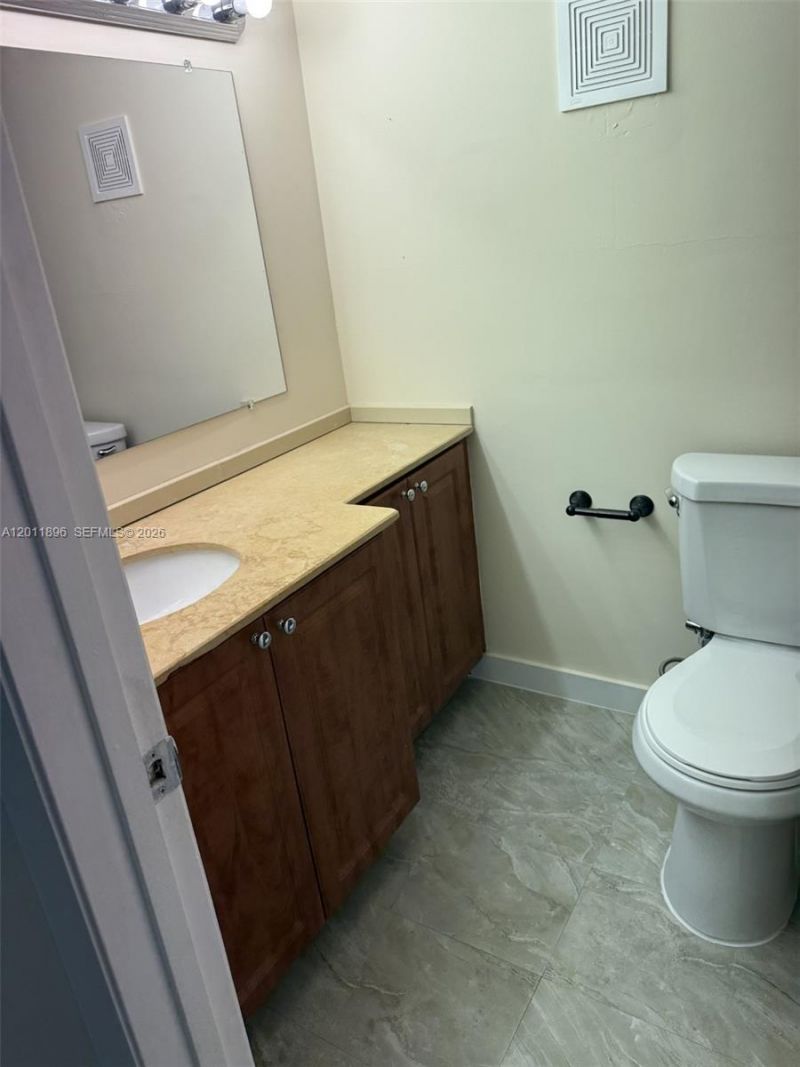 9411 SW 4th St , Unit 111, Miami, FL 33174 Photo