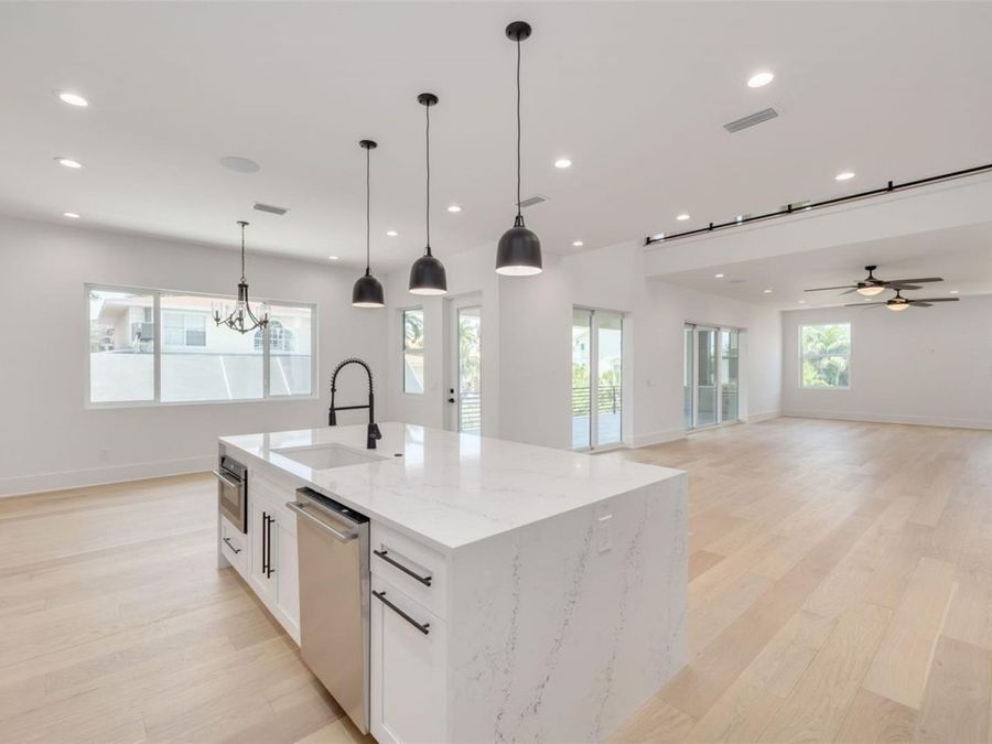 Property Image 77