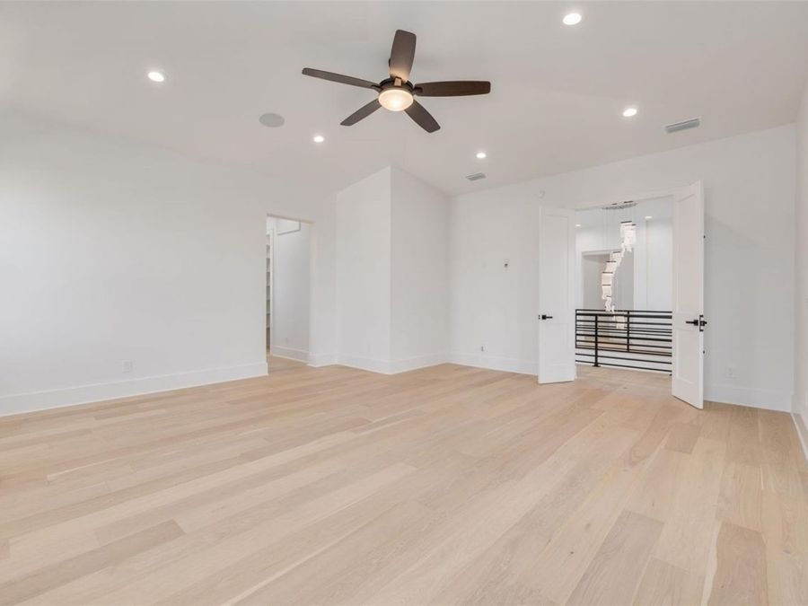 Property Image 83