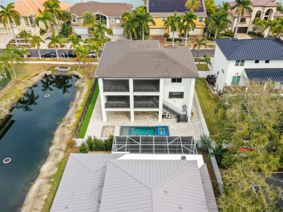 Property Image 93
