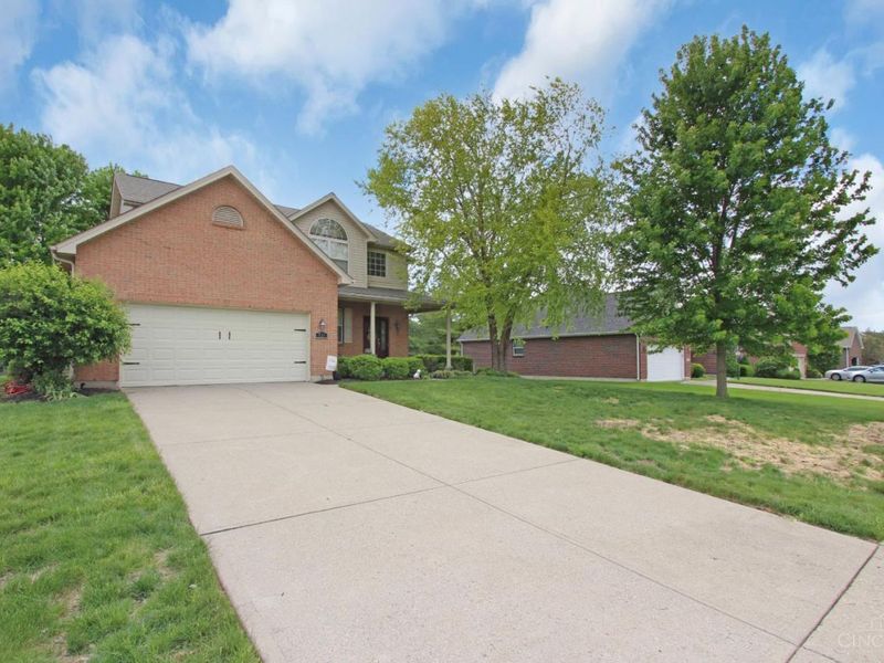 725 Sonya Lane, Monroe, OH 45050 Photo 3