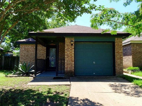 826 Eagles WAY, Leander, TX 78641