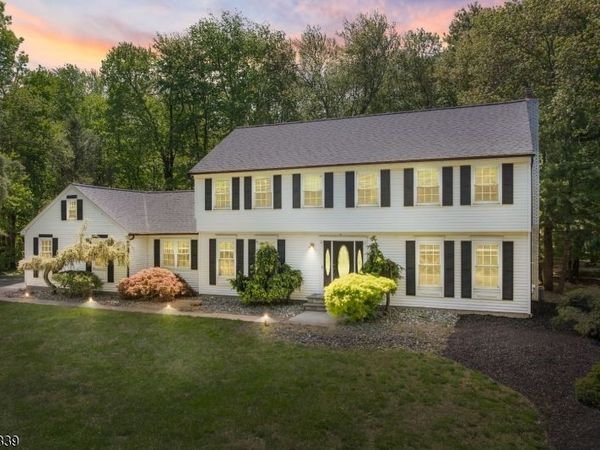3 Kilmer Dr, Hillsborough, NJ 08844