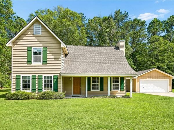 30196 DRESDEN Drive, Lacombe, LA 70445
