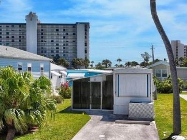 10725 S Ocean Drive, Unit 468, Jensen Beach, FL 34957