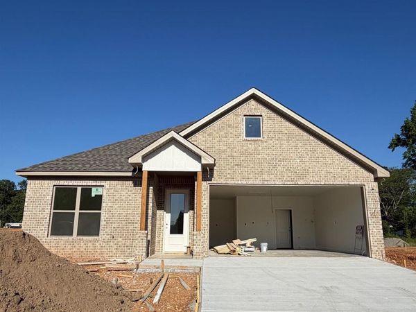 102 Fitzgerald Drive, Benton, AR 72015