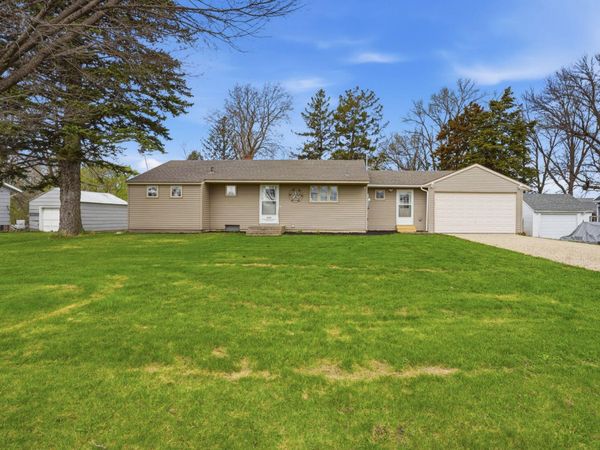 606 Cofield Street S, Raymond, MN 56282