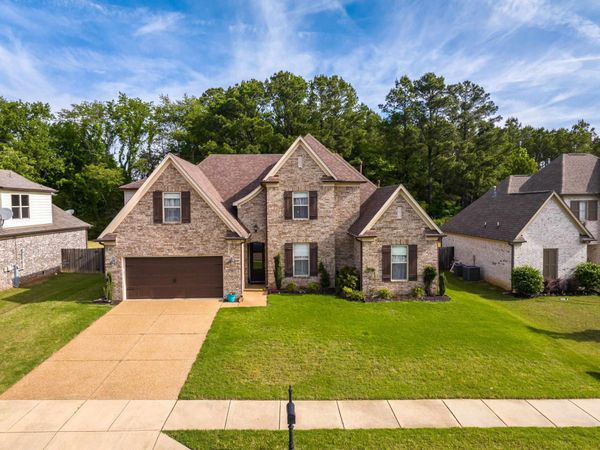 7652 ELPINE GRAY DR, Bartlett, TN 38002