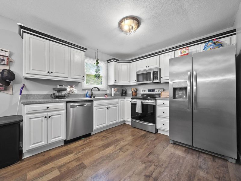 6415 Tanglewood Drive, Nashport, OH 43830 Photo 7
