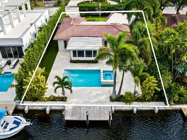 2625 NE 12th Street, Fort Lauderdale, FL 33304