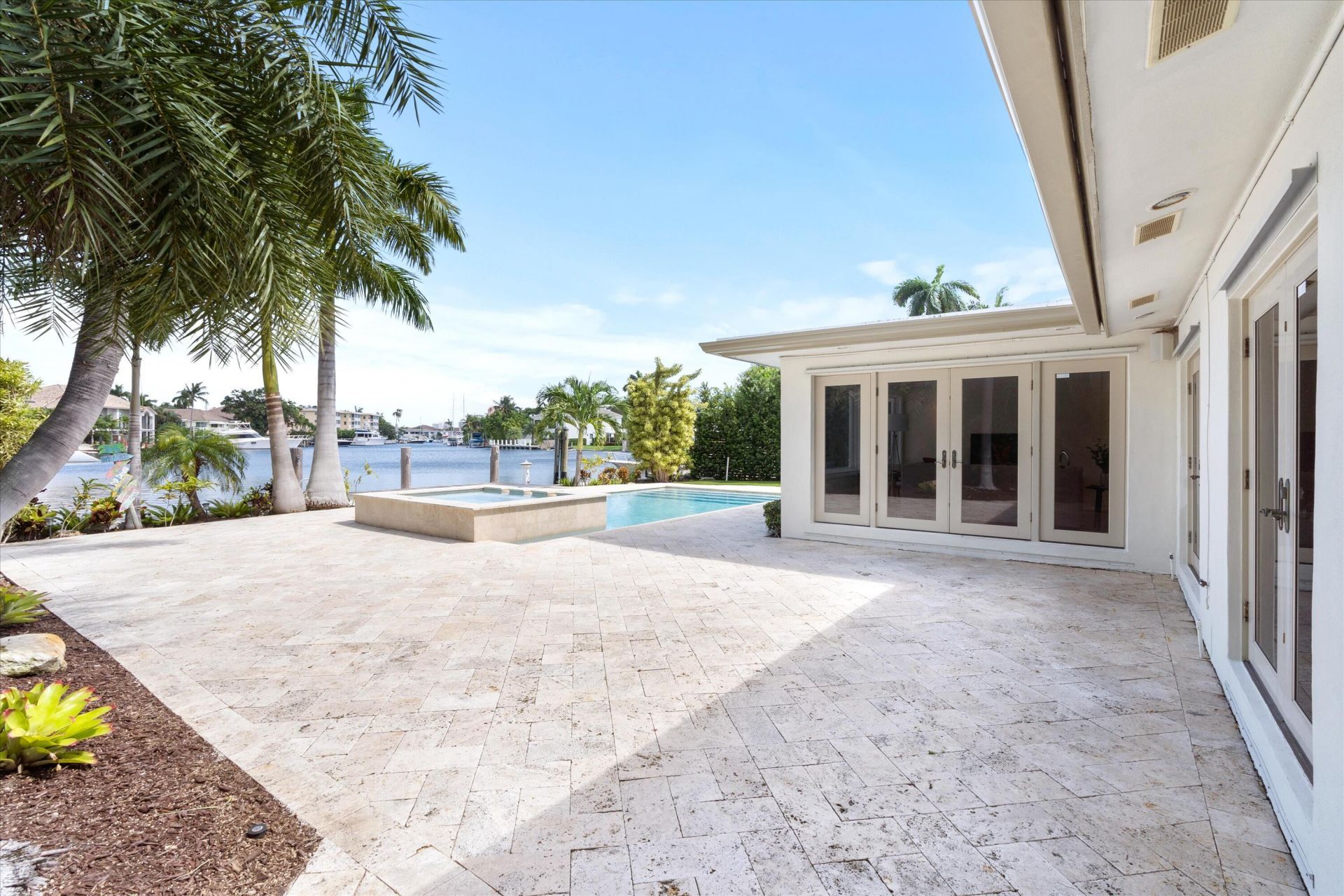 2625 NE 12th Street, Fort Lauderdale, FL 33304 Photo