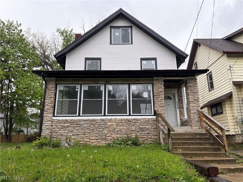 112 Burton Avenue, Akron, OH 44302 Photo 3