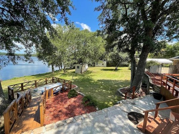 45 County Road 4857 , Mount Pleasant, TX 75455