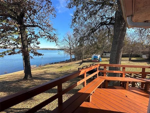 45 County Road 4857 , Mount Pleasant, TX 75455