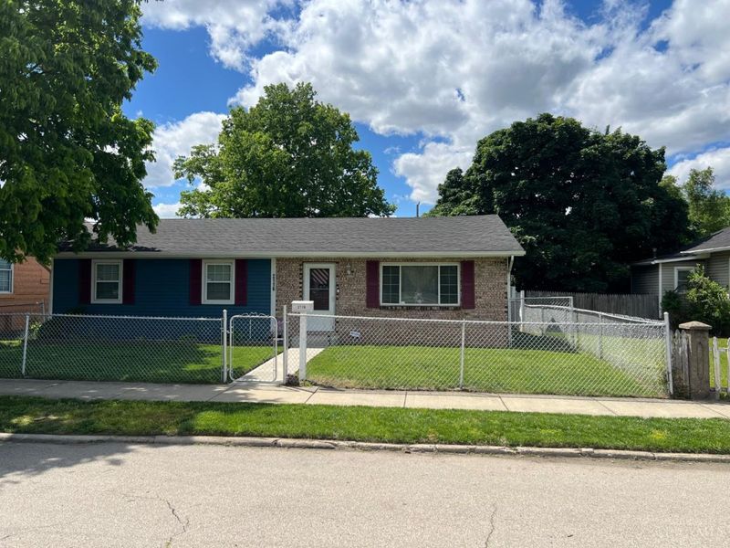 2116 Yankee Road, Middletown, OH 45044 Photo 1