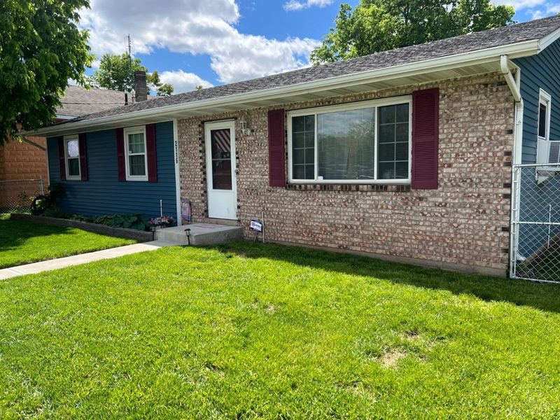 2116 Yankee Road, Middletown, OH 45044 Photo 2