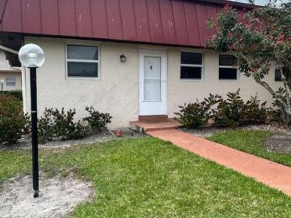 12021 W Greenway Drive W, Unit 101, Royal Palm Beach, FL 33411