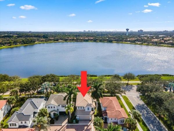 546 Tomahawk Court, Palm Beach Gardens, FL 33410