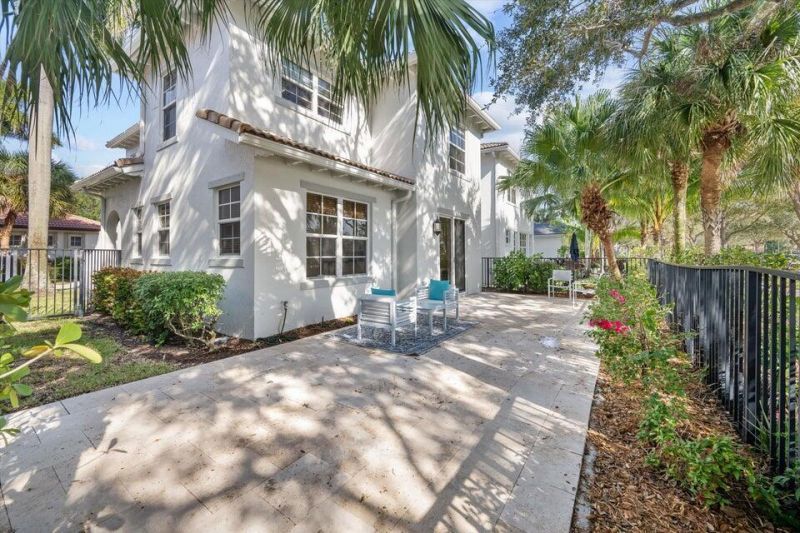 546 Tomahawk Court, Palm Beach Gardens, FL 33410 Photo