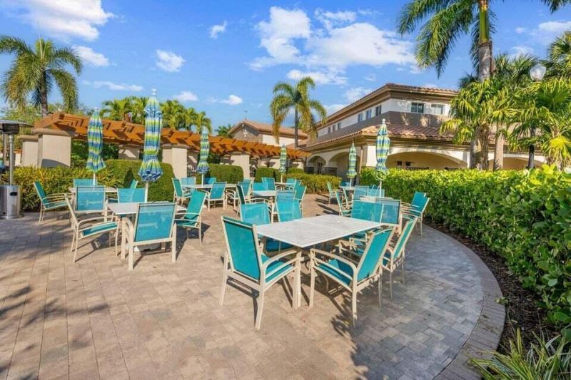 546 Tomahawk Court, Palm Beach Gardens, FL 33410 Photo